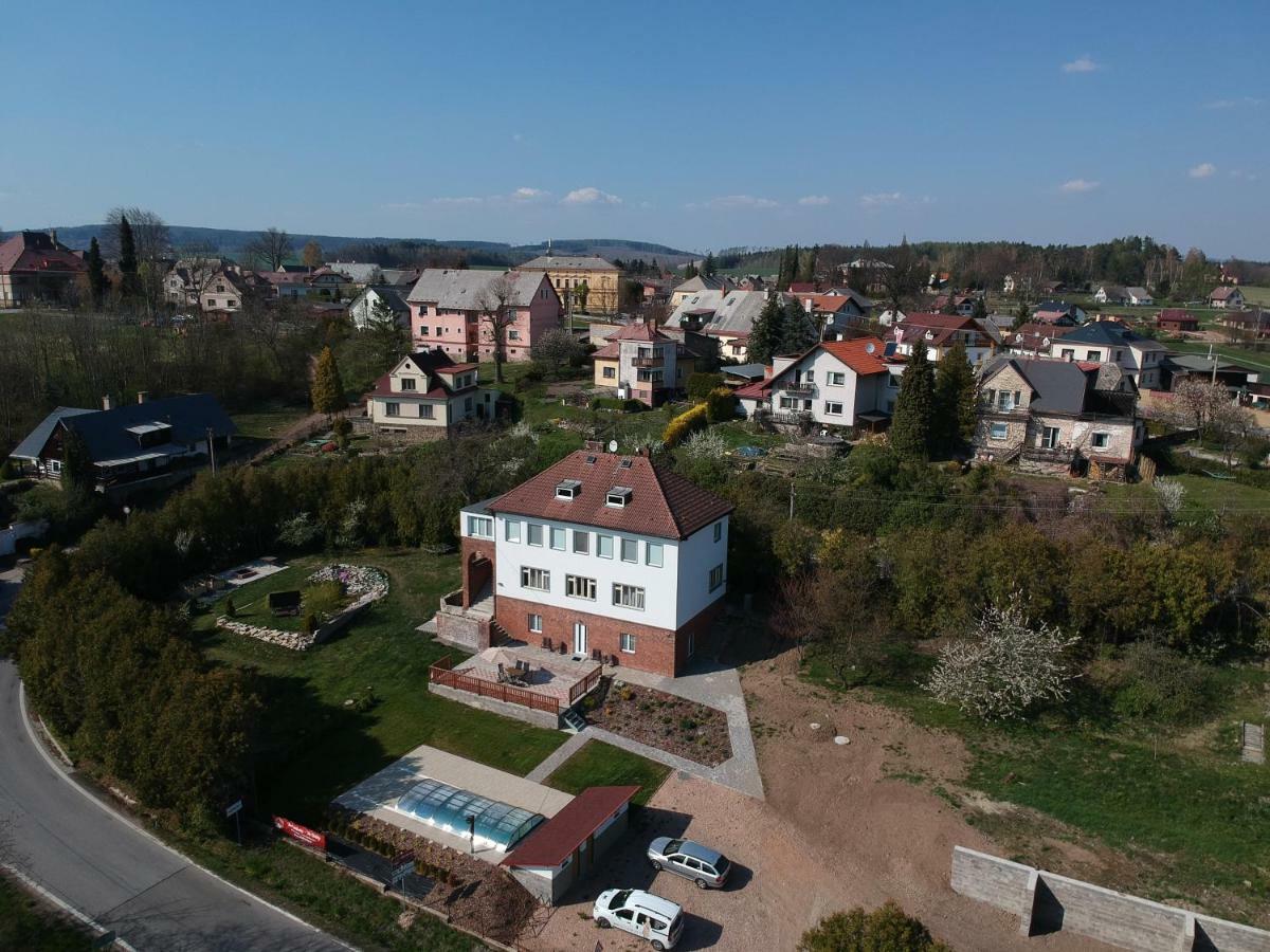 Vila Horicky Екстер'єр фото